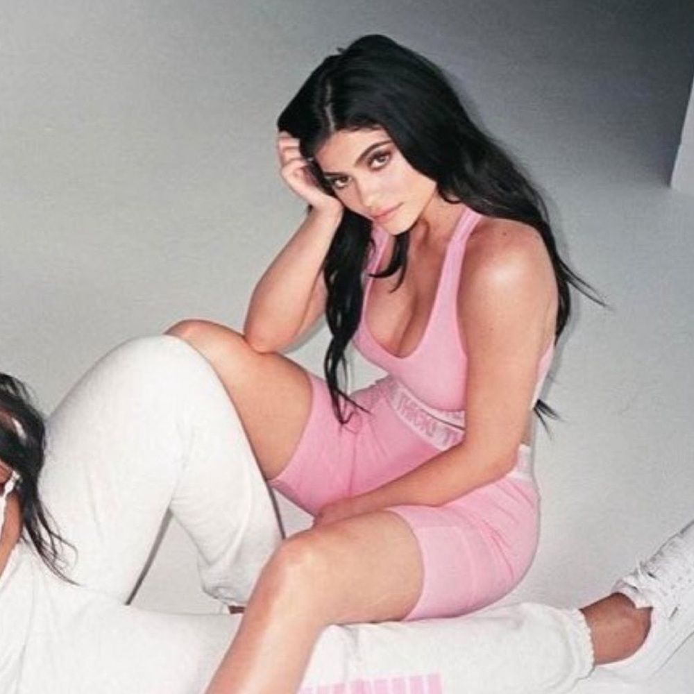 RARE KYLIE JENNER Pink and White ‘Thick’ Biker Shorts